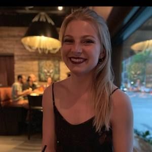 Meet your Posher, Tabitha